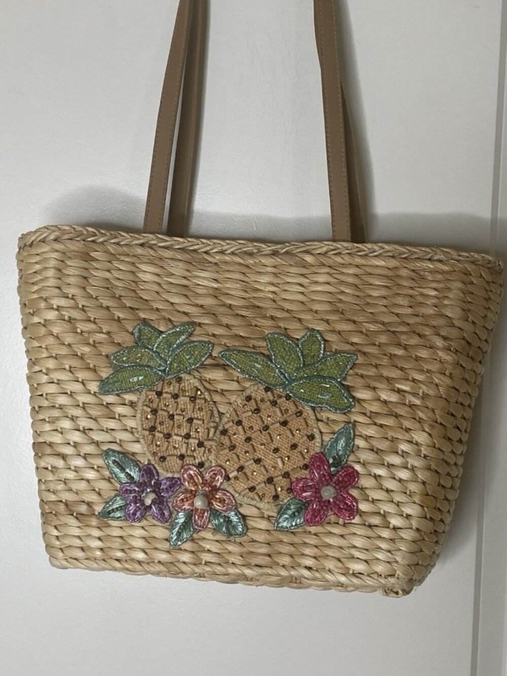 Capelli Straworld Straw Tote Pineapple Beaded Woven Beach Bag Purse Resort